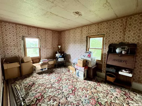 Bedroom - 14602 E Hedge Row Ln, Cuba, IL 61427 photo 2 of 4