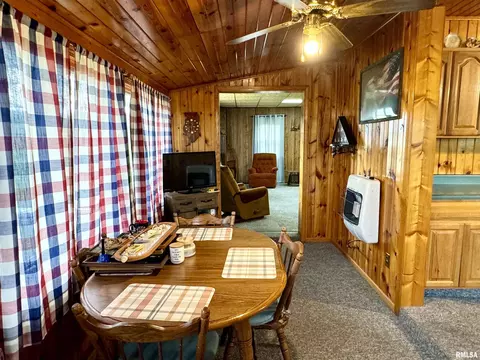 Dining - 14602 E Hedge Row Ln, Cuba, IL 61427 photo 1 of 1