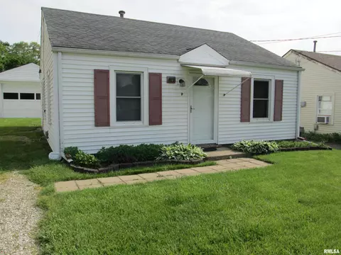808 E Toledo Ave, Peoria Heights, IL 61616