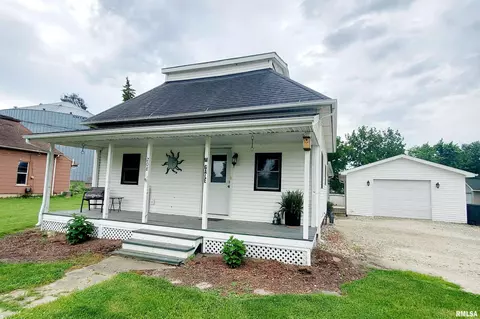 208 W Gale St, Williamsfield, IL 61489
