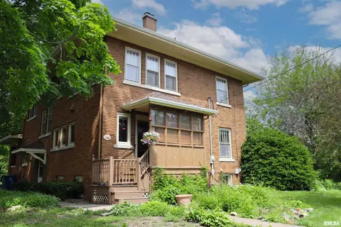 Exterior - 415 Maple St, Chenoa, IL 61726 photo 9 of 9