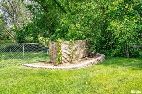 Exterior - 5104 S Cameron Ln, Mapleton, IL 61547 photo 18 of 25