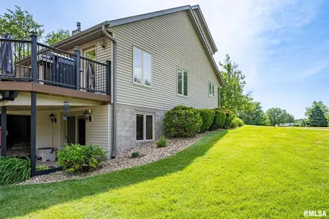 Exterior - 5104 S Cameron Ln, Mapleton, IL 61547 photo 12 of 25