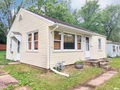 308 E Adams St, Washington, IL 61571 photo 20