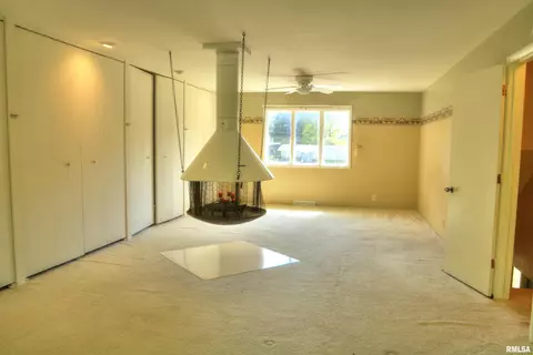 263 Jana Rd, Macomb, IL 61455 photo 12
