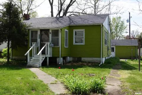 504 South St, Lacon, IL 61540