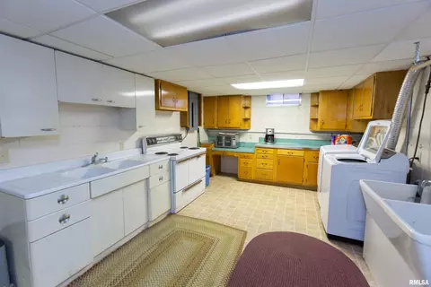 Other - 602 S Hilldale Ave, Eureka, IL 61530 photo 3 of 4