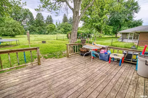 1602 Summit Dr, Pekin, IL 61554 photo 24
