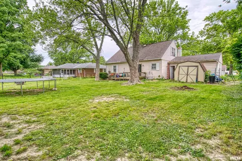 1602 Summit Dr, Pekin, IL 61554 photo 25