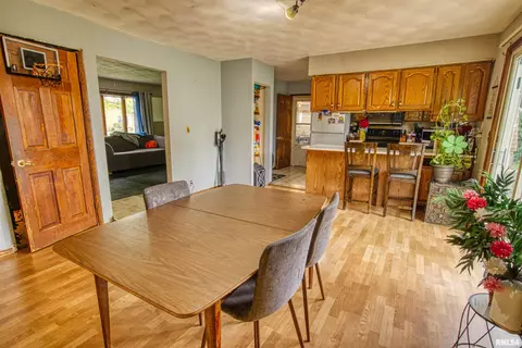 1602 Summit Dr, Pekin, IL 61554 photo 7