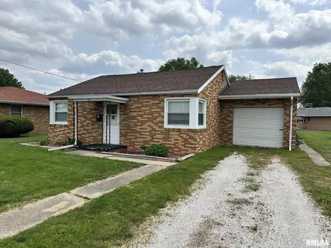 955 S Main St, Lewistown, IL 61542