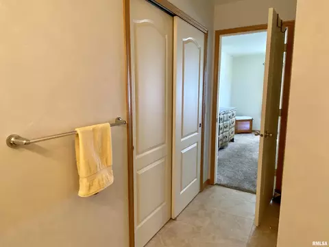 315 Scotch Pine Dr, Macomb, IL 61455 photo 20