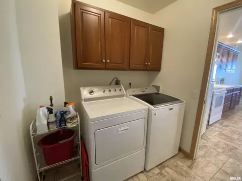 315 Scotch Pine Dr, Macomb, IL 61455 photo 31