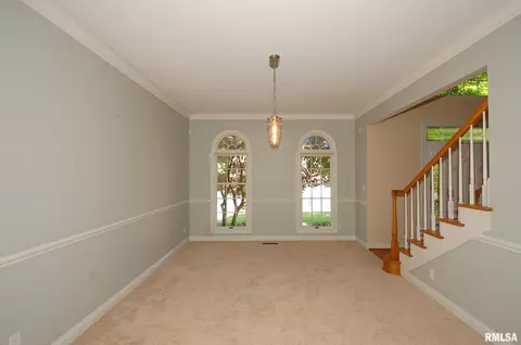 916 W Bennett Ct, Dunlap, IL 61525 photo 7