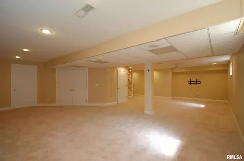 916 W Bennett Ct, Dunlap, IL 61525 photo 32