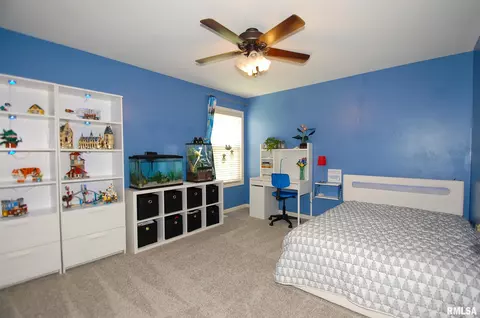 Bedroom - 2103 W Liams Way, Dunlap, IL 61525 photo 8 of 11