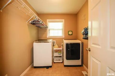 Other - 2103 W Liams Way, Dunlap, IL 61525 photo 2 of 7