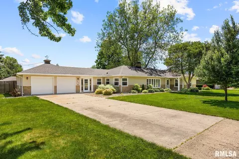 320 W Northland Ave, Peoria, IL 61614