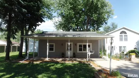 1612 N Finney St, Chillicothe, IL 61523