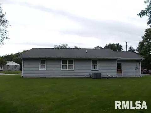 818 E Piper St, Macomb, IL 61455 photo 20