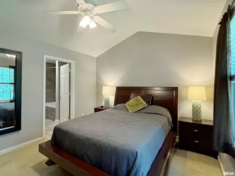 Bedroom - 4837 S Lake Camelot Dr, Mapleton, IL 61547 photo 2 of 10