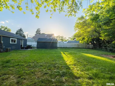 101 Kickapoo Ct, Marquette Heights, IL 61554 photo 38