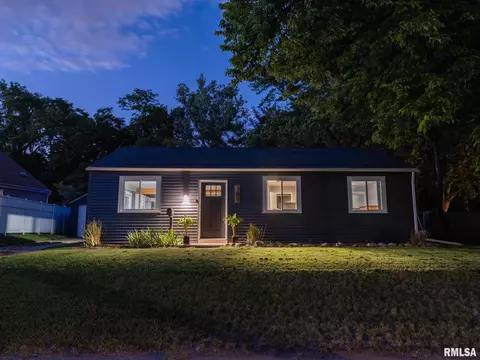 101 Kickapoo Ct, Marquette Heights, IL 61554 photo 3