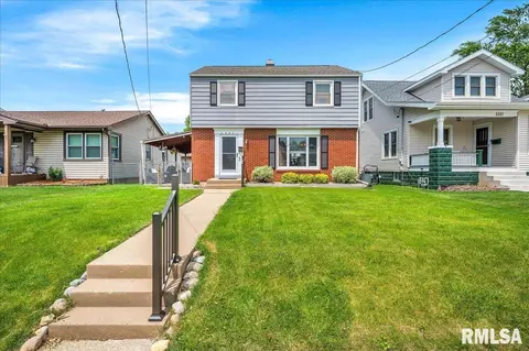 2223 W Alice Ave, West Peoria, IL 61604