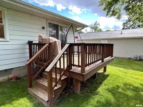 305 E Monroe St, Metamora, IL 61548 photo 38