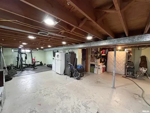 305 E Monroe St, Metamora, IL 61548 photo 26