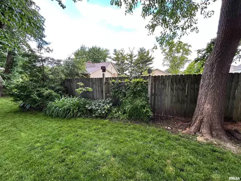 305 E Monroe St, Metamora, IL 61548 photo 43