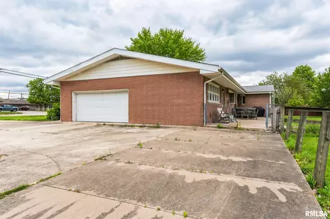 1711 W Jackson St, Macomb, IL 61455 photo 10