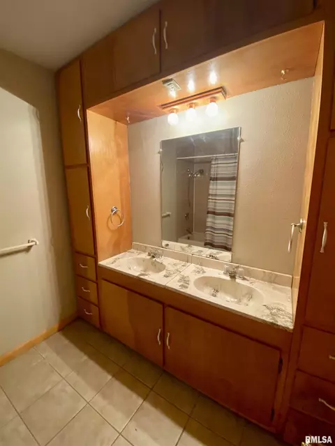 1711 W Jackson St, Macomb, IL 61455 photo 40