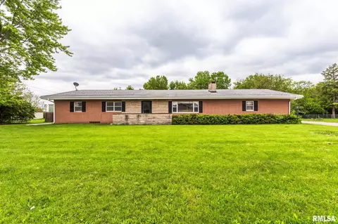 1711 W Jackson St, Macomb, IL 61455 photo 2
