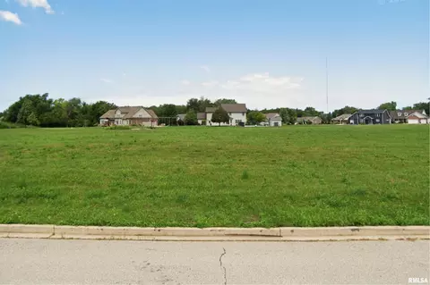 117 Apache Way, Groveland, IL 61535