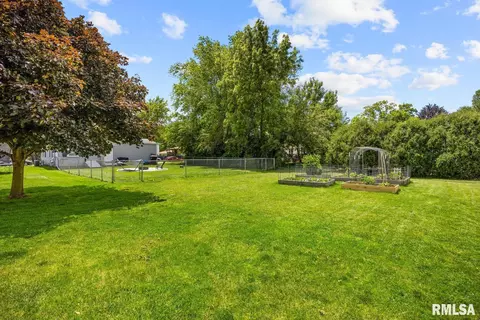 715 E Chatham St, Metamora, IL 61548 photo 37