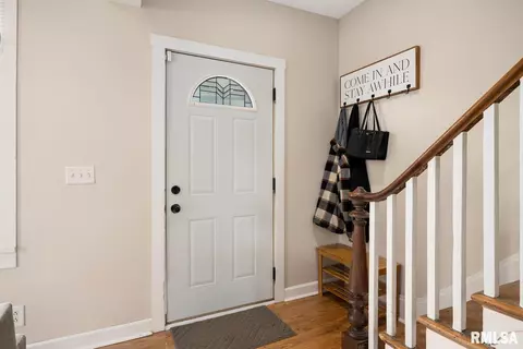 715 E Chatham St, Metamora, IL 61548 photo 5