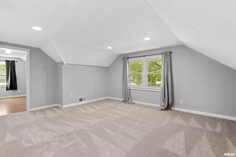 1437 E Resthaven Rd, Peoria, IL 61615 photo 20