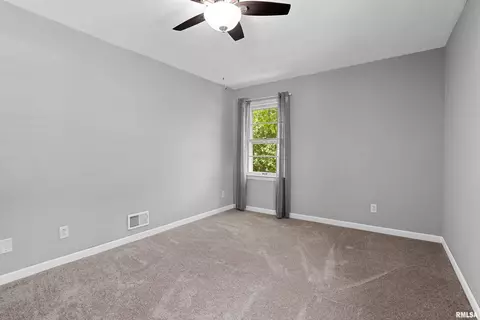 1437 E Resthaven Rd, Peoria, IL 61615 photo 17