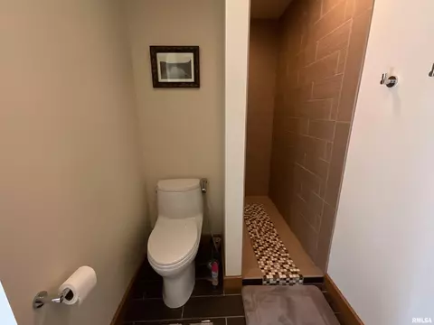 502 S Randolph St, Macomb, IL 61455 photo 37