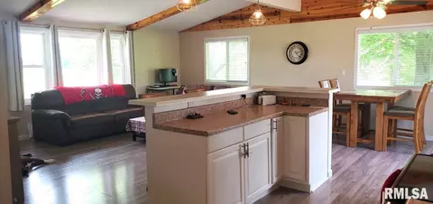 10495 E 950th St, Macomb, IL 61455 photo 8