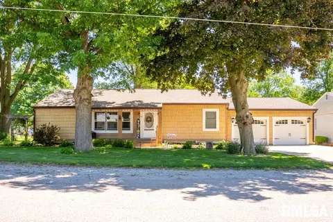 312 S Lafayette St, Metamora, IL 61548