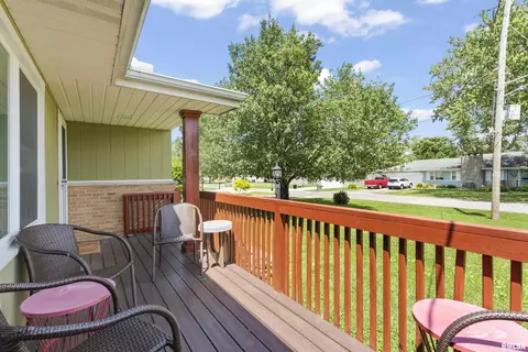 319 S Spring St, Metamora, IL 61548 photo 39