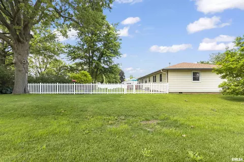 319 S Spring St, Metamora, IL 61548 photo 41