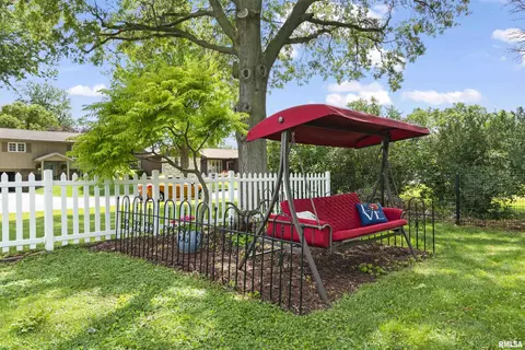 319 S Spring St, Metamora, IL 61548 photo 50