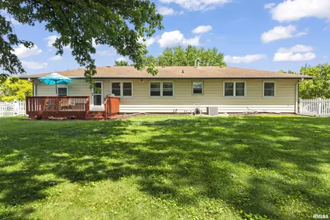 319 S Spring St, Metamora, IL 61548 photo 42