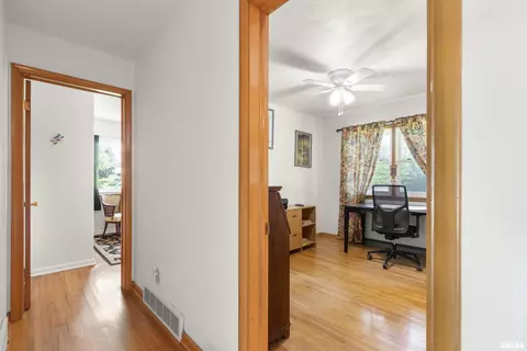 319 S Spring St, Metamora, IL 61548 photo 30