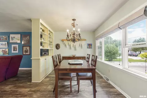 319 S Spring St, Metamora, IL 61548 photo 14