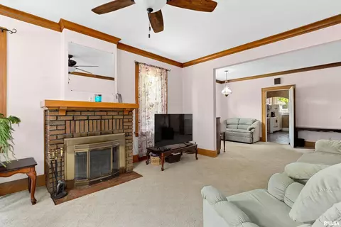 Other - 409 W Burton Ave, Eureka, IL 61530 photo 5 of 10