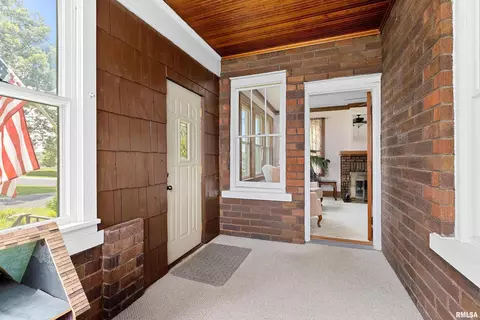 Other - 409 W Burton Ave, Eureka, IL 61530 photo 3 of 10